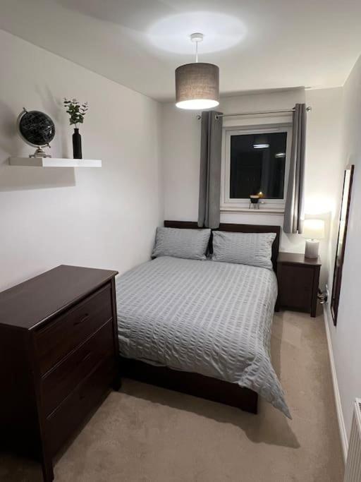 Modern 2 Bedroom Flat Near Glasgow City Centre ภายนอก รูปภาพ