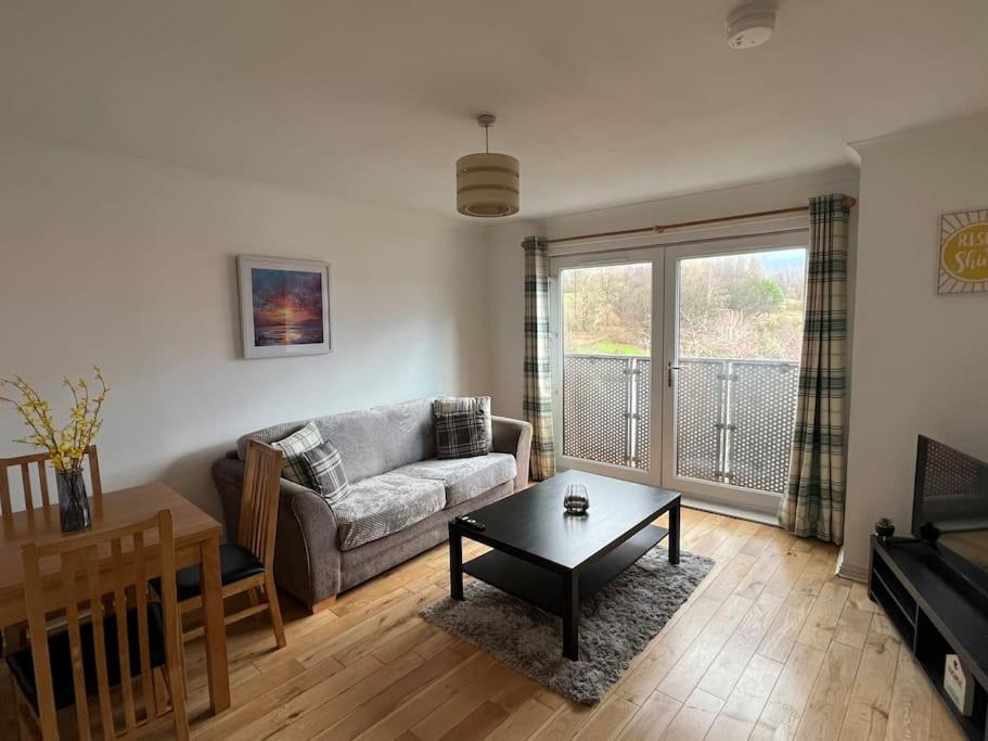 Modern 2 Bedroom Flat Near Glasgow City Centre ภายนอก รูปภาพ